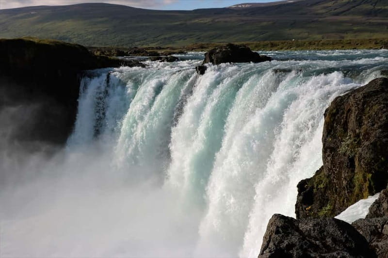 Akureyri: Day Trip to Goðafoss, Lake Mývatn & Nature Baths - Mývatn Nature Baths: the relaxing centerpiece