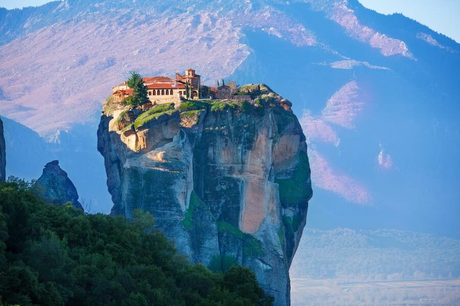 Athens: Meteora Day Trip with Central Pickup & Audio Guide - Is the optional lunch worth paying for?