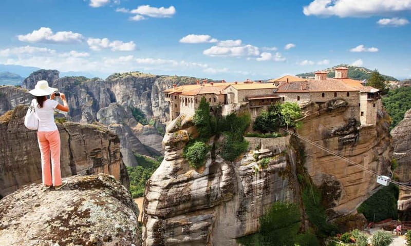 Athens: Meteora Monasteries Day Trip with Caves and Lunch - Lunch with ten Greek choices