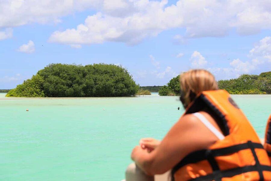 Bacalar: Lagoon, Pirate Canal, Stromatolite Day Trip w/Lunch - Guide Quality Can Shape the Whole Day