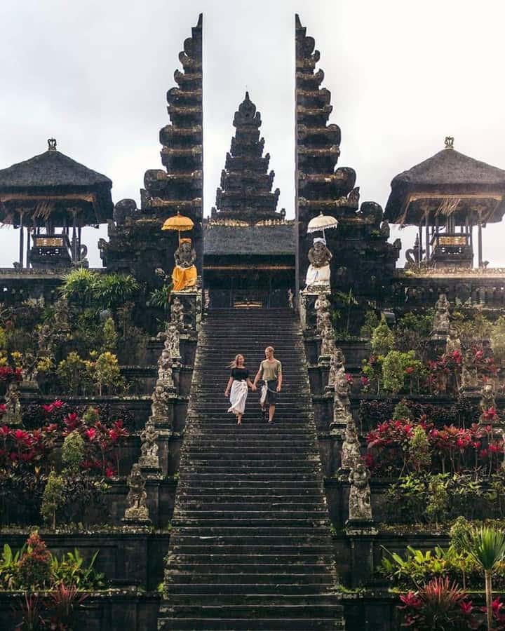 Bali : Day Trip to Besakih Temple & 2 Hidden Waterfalls - Luwak coffee and the countryside stop