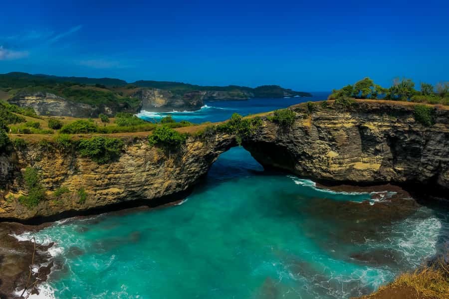 Bali: Early Access to Nusa Penida Day Trip - Lunch and the long island roads