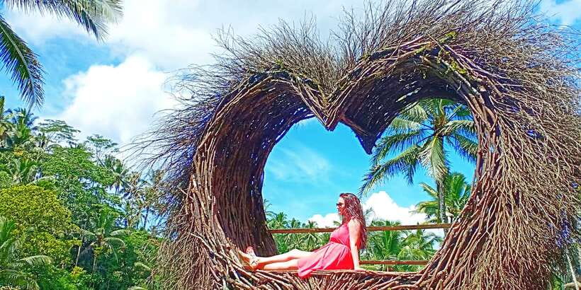 Bali: Ubud Waterfall, Village and Pool Club Day Trip - Tegenungan Waterfall, beauty with a staircase