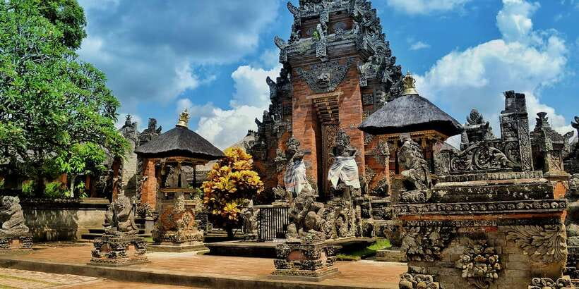 Bali: Ubud Waterfall, Village and Pool Club Day Trip - Tips for making the day work better