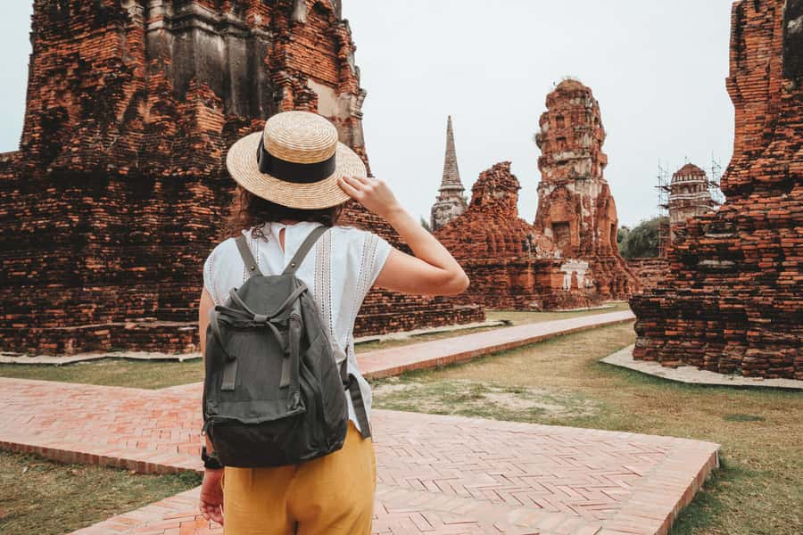 Bangkok: Ayutthaya & Lopburi Monkey Temple Private Day Trip - Wat Phu Khao Thong and the edge of Ayutthaya