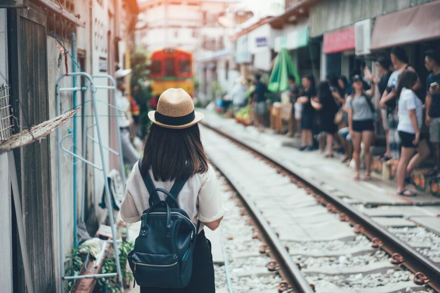 Bangkok: Damnoen Saduak, Train Market & Mahanakhon Day Trip - From Ban Ka Long to Maeklong