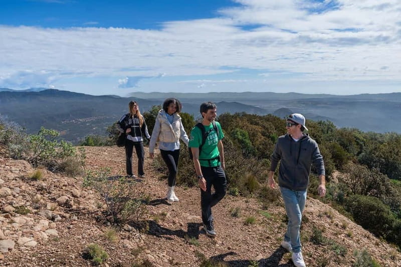 Barcelona: Walking and Horse Riding Day-Trip in Montserrat - A first look at Montserrat Monastery