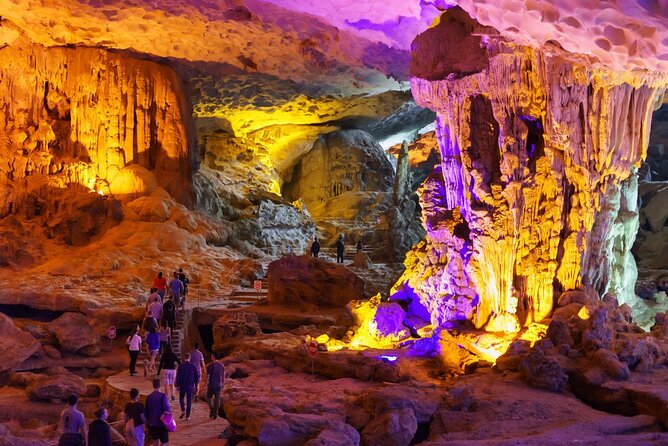 Best Halong 5 star Day Trip, inclusive,buffet,cave,kayak,transfer - The return cruise and sunset party
