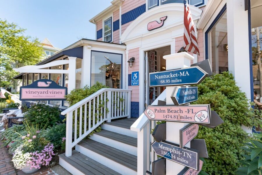 Boston: Martha's Vineyard Day Trip with Optional Island Tour - Food, weather, and what to bring