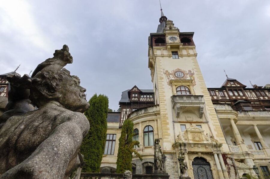 Bucharest: Dracula Castle, Peles Castle & Brasov Old Town - Peleș Castle in Sinaia: the day’s grandest stop