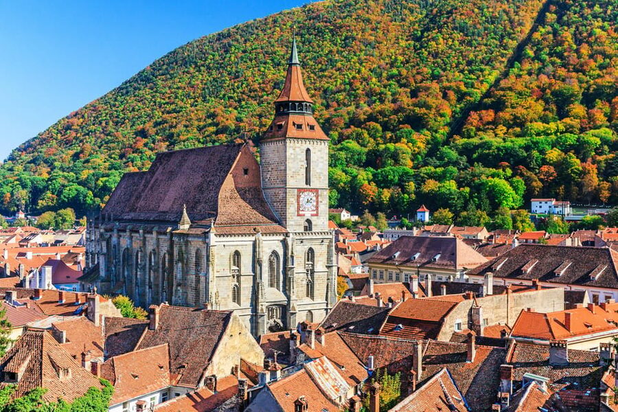 Bucharest: Peles & Dracula's Castle and Brasov Full-Day Trip - Bran Castle and the Dracula question
