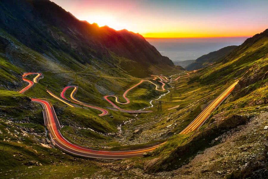 Bucharest: Top Gear Road - Transfăgărășan Highway Day Trip - At a glance: the details that shape your day