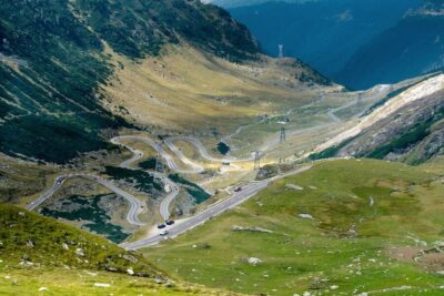 Bucharest: Top Gear Road – Transfăgărășan Highway Day Trip