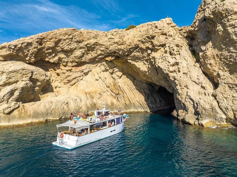 Cala Rajada: Boat Excursion with Drinks and Food - Who will enjoy this Cala Ratjada boat trip?
