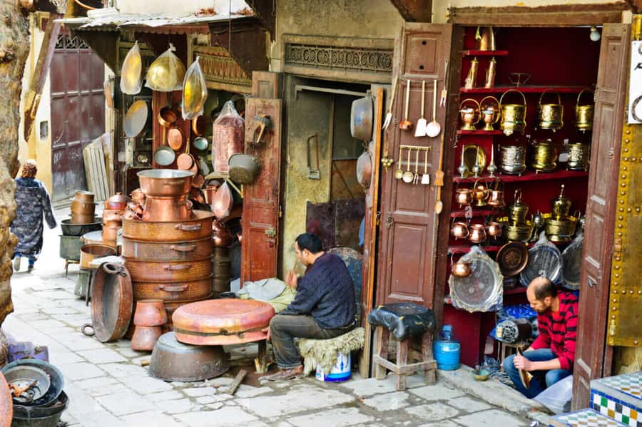 Casablanca to Fez: Scenic & Historical Day Trip with Lunch - The tannery area and Nejjar stop
