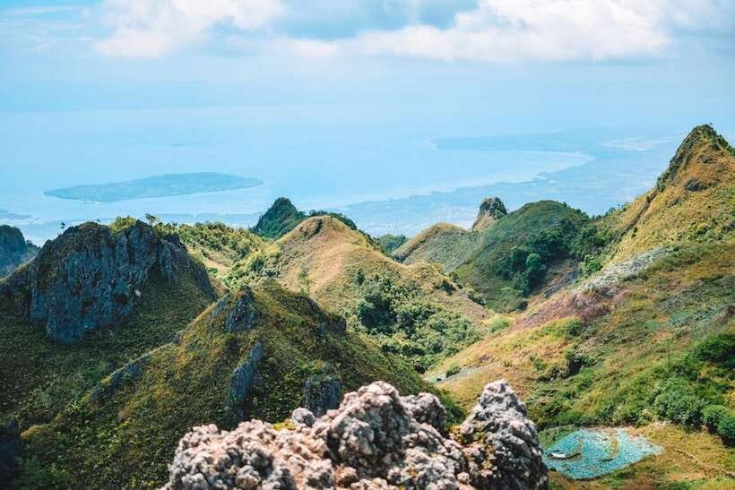 Cebu: Osmeña Peak and Kawasan Falls Canyoneering Day Trip - Two Cebu adventures in one demanding day