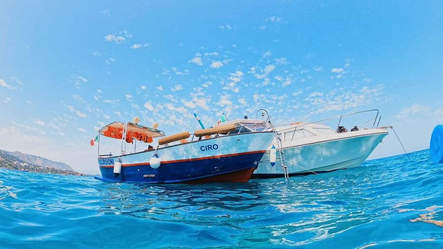 Cefalù: Coast-to-coast boat day trip with snorkeling and aperitif - Seeing Cefalù from the port outward