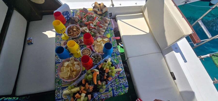 Cefalù: Coast-to-coast boat day trip with snorkeling and aperitif - Kalura Beach: a quieter final stop