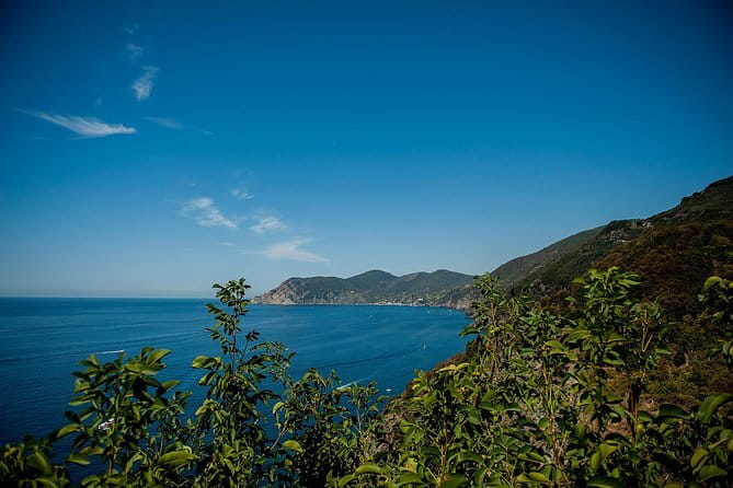 Cinque Terre Day Trip with Optional Hiking or Pisa - Manarola begins the Cinque Terre story