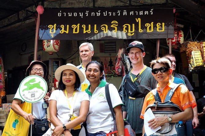 Day Trip to Bangkok Floating Market & Maeklong Railway - Who should book this Bangkok day trip?