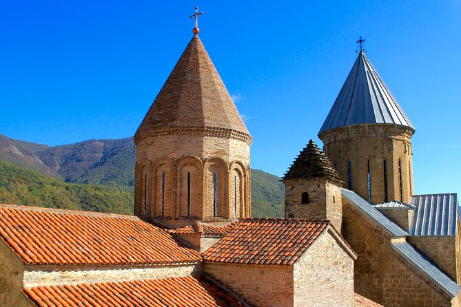 Day Trip to Kazbegi and Gudauri - The Russia-Georgia Friendship Monument and Devil’s Valley