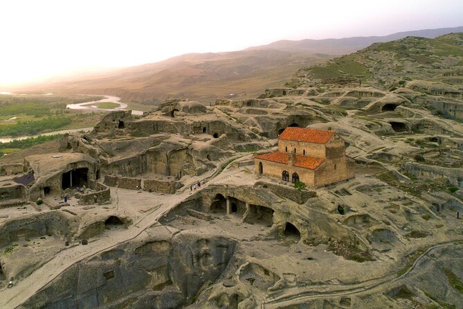 Day Trip to Mtskheta Gori and Uplistsikhe - Gori gives you a choice at lunchtime