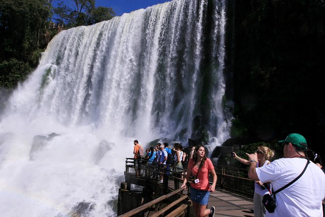 Day Trip to the Argentinian Side of Iguassu Falls from Foz do Iguaçu - Crossing from Foz do Iguaçu into Argentina