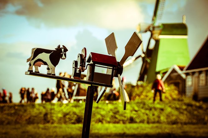 Day Trip to Zaanse Schans, Edam, Volendam and Marken from Amsterdam - Guides, group size and the pace of the day