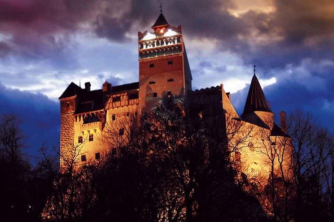 Dracula's Castle, Peles Castle and Brasov Day Trip from Bucharest - Bags, walking, and other practical points