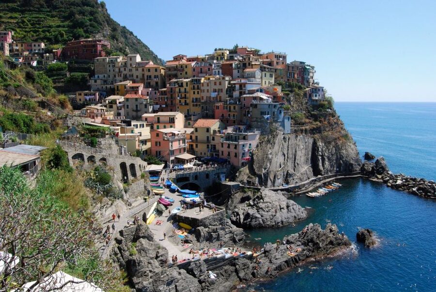 Florence: Cinque Terre Day Trip with Optional Street Food - What the street food add-on really gives you