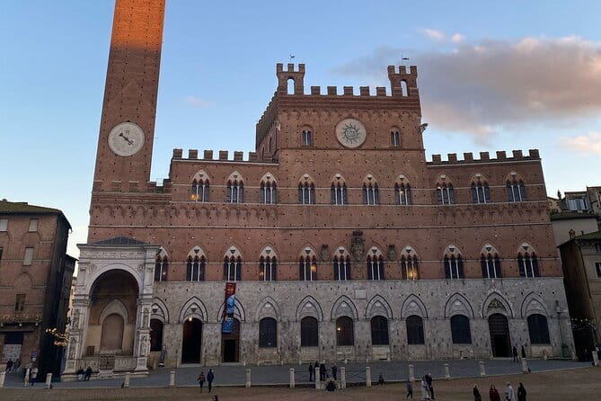 Florence: Day Trip with Free Time in San Gimignano and Siena - San Gimignano and its medieval towers