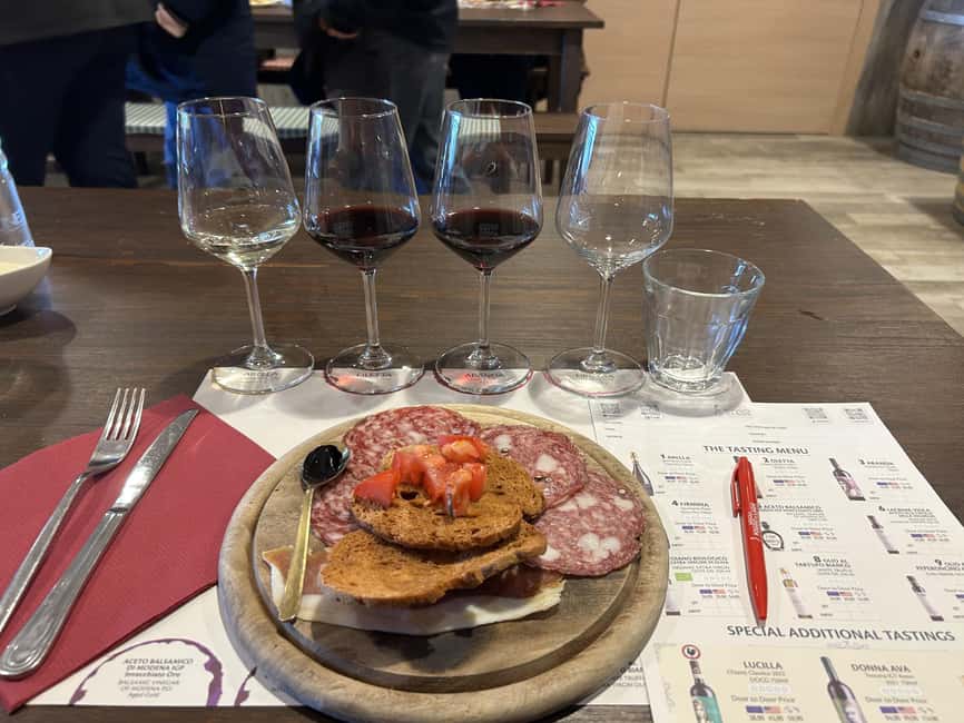 Florence: Pisa, Siena, S. Gimignano, Chianti Wine & Lunch - San Gimignano and its medieval towers