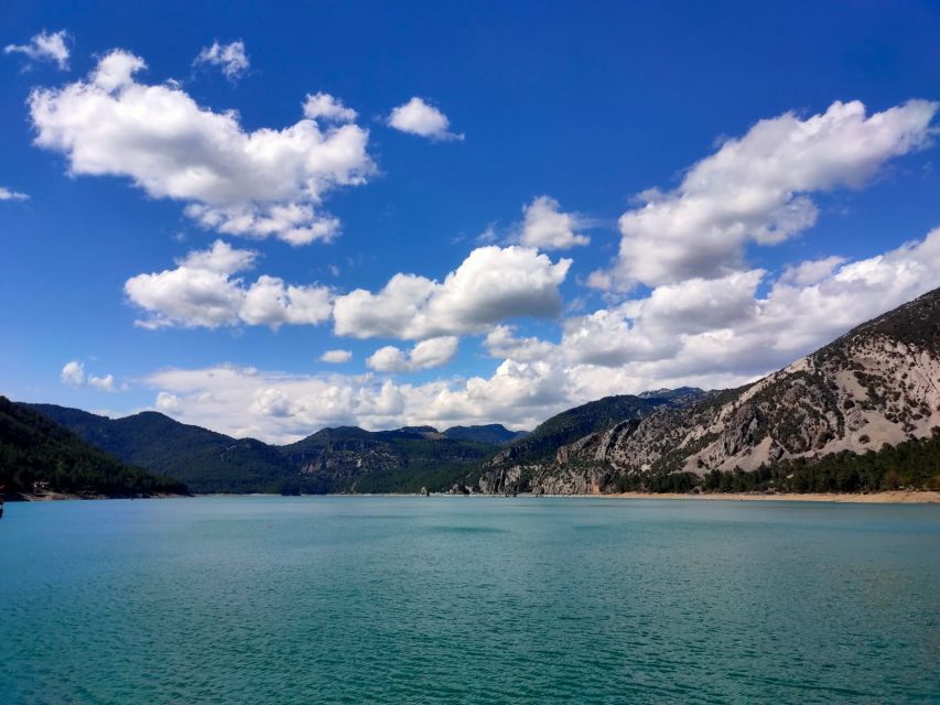 From Alanya: Green Canyon Day Trip with Lunch and Boat Ride - Cruising the emerald water