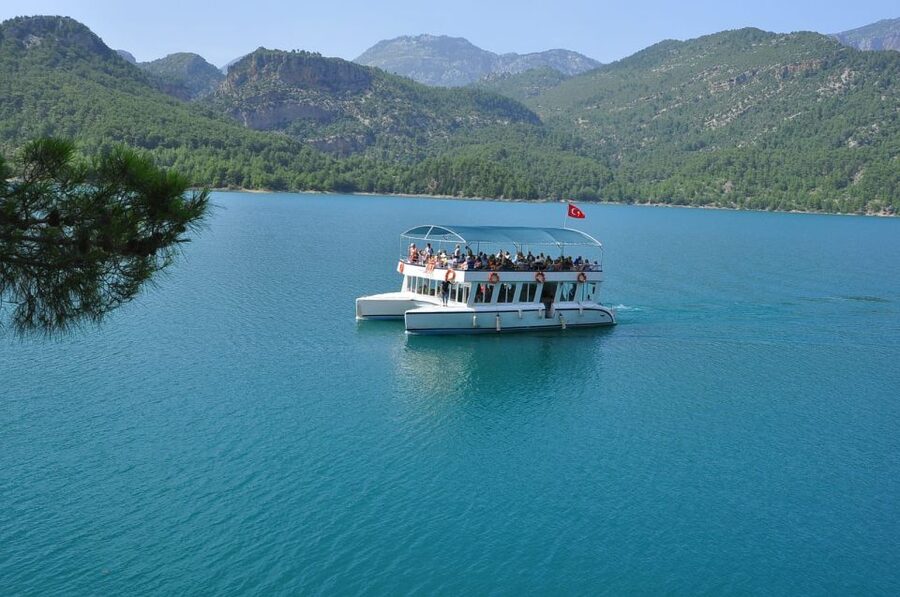 From Alanya: Green Canyon Day Trip with Lunch and Boat Ride - Oymapınar Dam and the first lake views