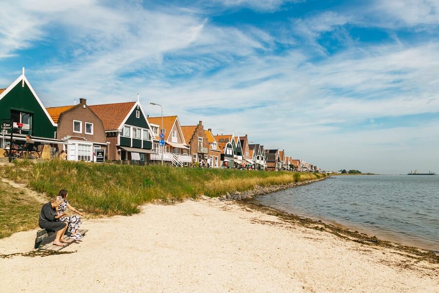 From Amsterdam: Zaanse Schans, Edam, & Marken Full-Day Trip - Cheese, clogs, and a farm stop near Volendam