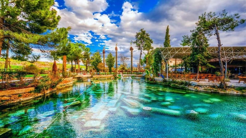 From Antalya/Kemer: Pamukkale & Hierapolis Day Trip w/Meals - The stone workshop stop