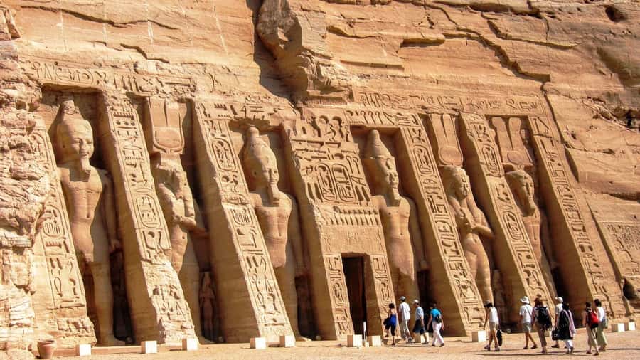 From Aswan: Abu Simbel Temple Day Trip with Hotel Pickup - Arriving at the four statues of Ramesses II