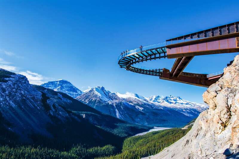 From Banff: Athabasca Glacier and Columbia Icefield Day Trip - The long ride back to Banff
