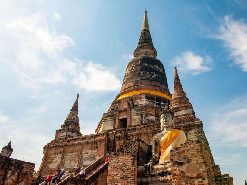 From Bangkok: Ayutthaya Historical Park Guided Day Trip - Lunch at a local restaurant