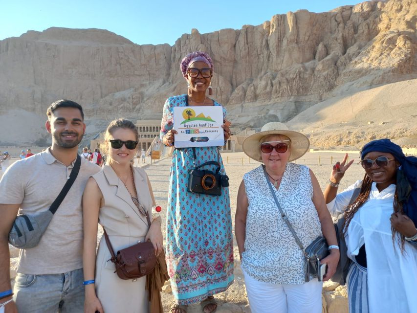 From Cairo: Small-Group Day Trip to Luxor by Plane - The Colossi of Memnon as a quick but worthwhile stop
