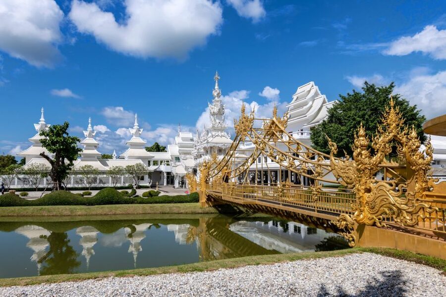 From Chiang Mai: Chiang Rai's Temples Exploration Day Trip - Wat Rong Suea Ten, the Blue Temple