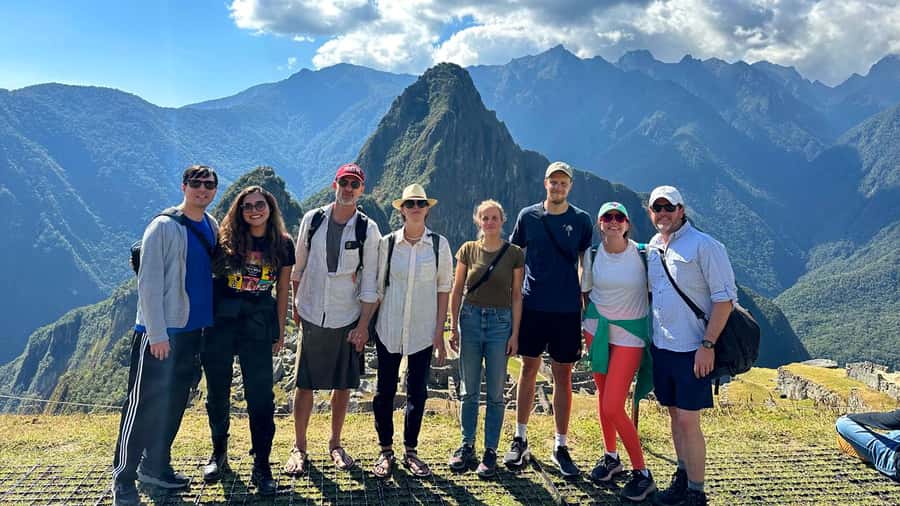 From Cusco: 2-Day Trip to the Sacred Valley and Machu Picchu - Lunch and the long journey back to Cusco