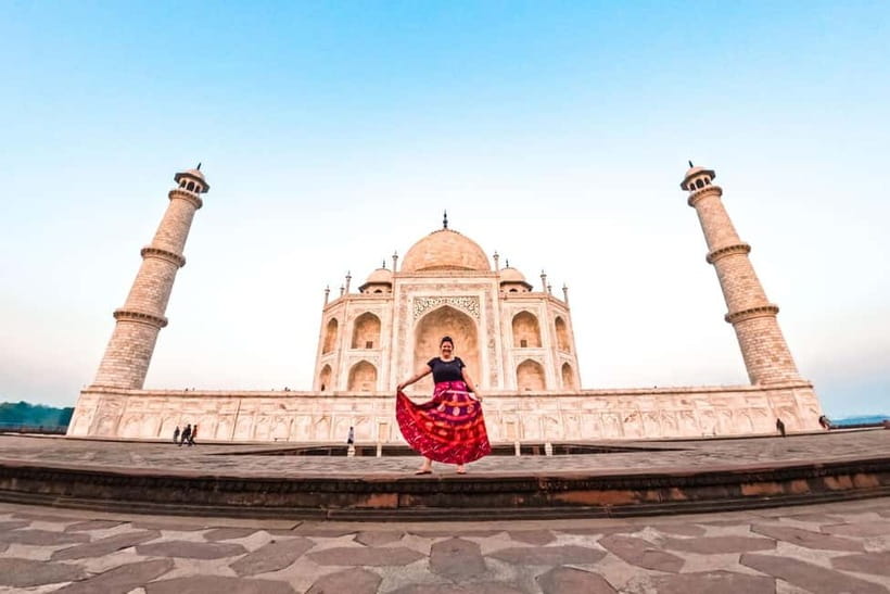 From Delhi: Taj Mahal & Agra Private Day Trip with Transfers - A five-star buffet at Courtyard by Marriott Agra