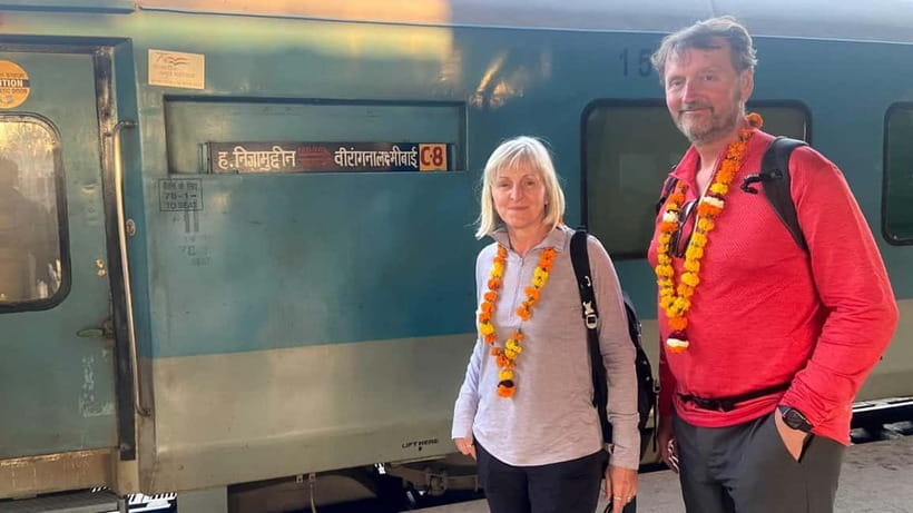 From Delhi: Taj Mahal Day Trip by Fast Train with Transfers - Who should book this day trip