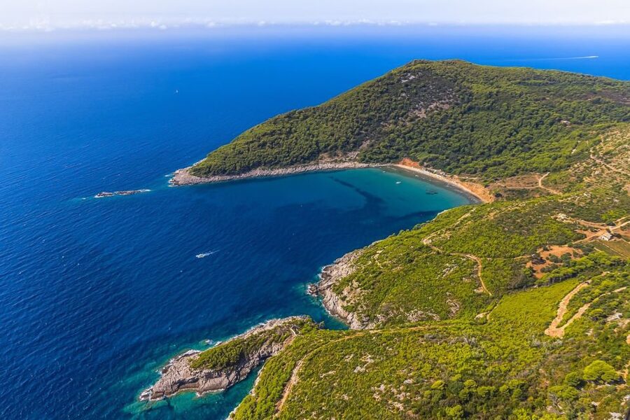 From Dubrovnik: Elaphite Islands Day Trip with Lunch - Lunch on board is better than the low price suggests