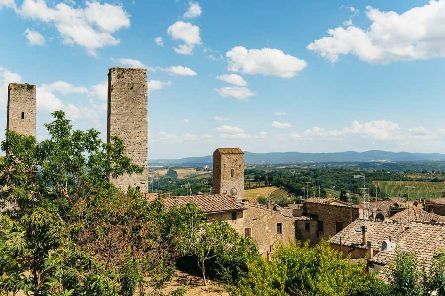 From Florence: Siena, San Gimignano, Pisa & Lunch at Winery - Pisa: the Leaning Tower in a short final stop