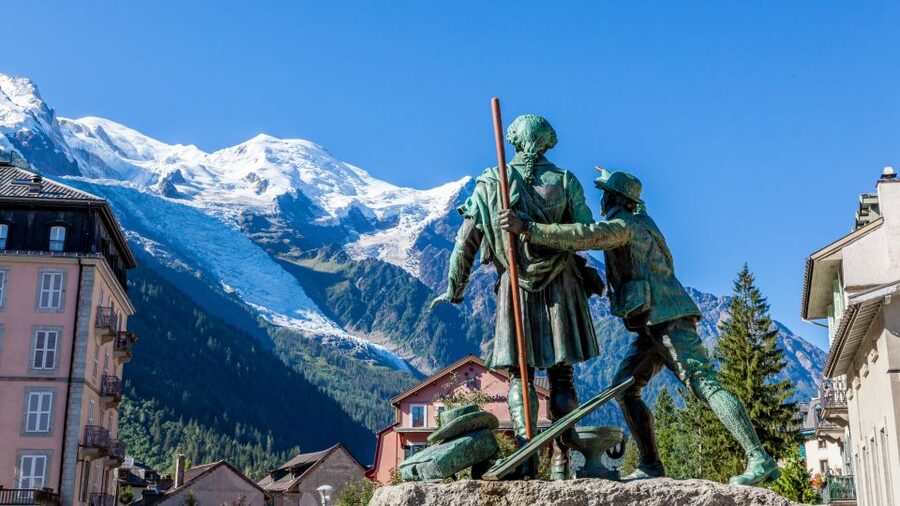 From Geneva: Chamonix Mont-Blanc Private Day Trip - Is $706 per person good value?