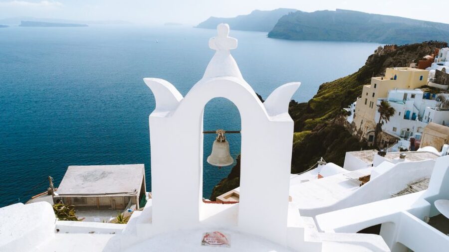 From Heraklion/Crete: Santorini Island Guided Day Trip - The fast ferry across the Aegean