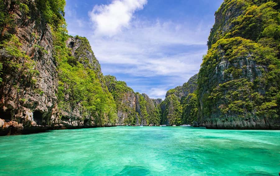 From Khao Lak: Phi Phi, Maya Bay, and Khai Islands Day Trip - Pileh Lagoon and its limestone walls