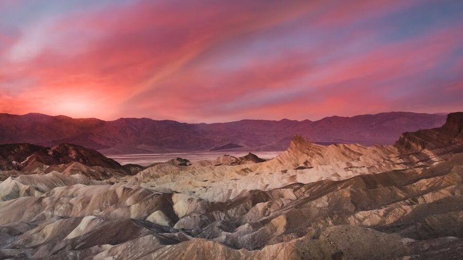 From Las Vegas: Death Valley & Rhyolite Ghost Town Day Trip - The Mojave Desert drive completes the picture